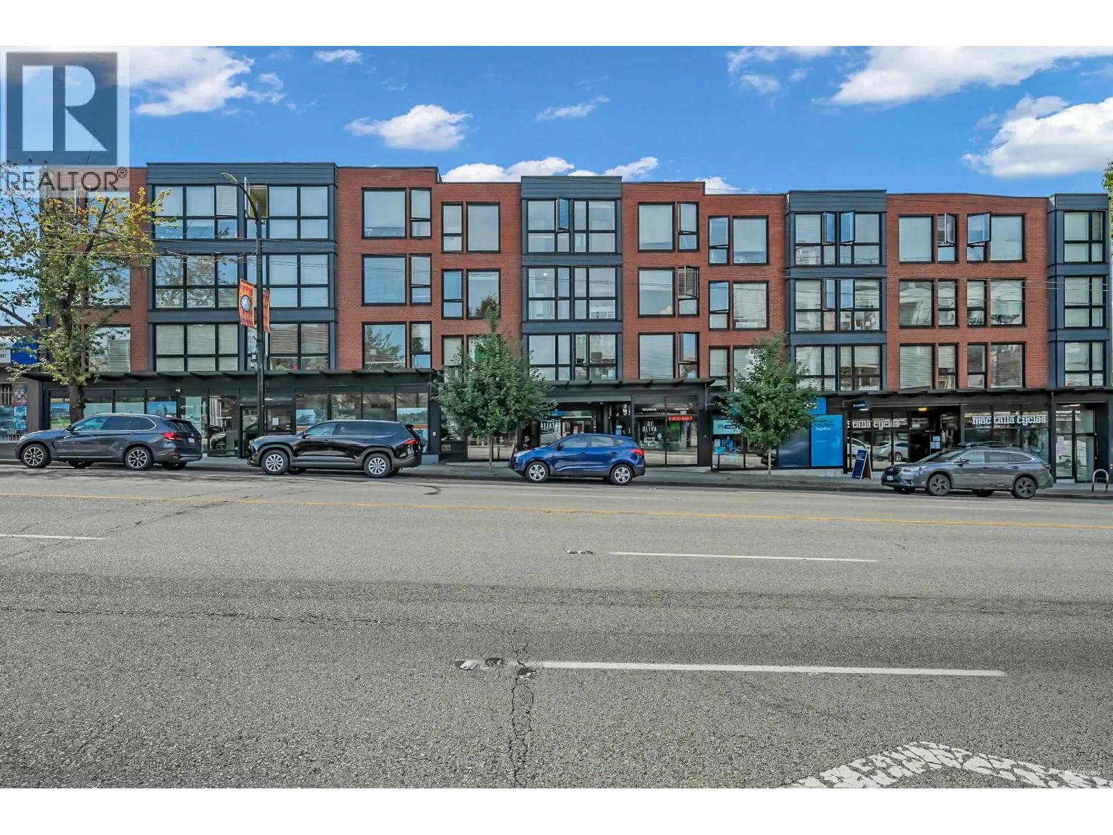 309 2636 E HASTINGS STREET