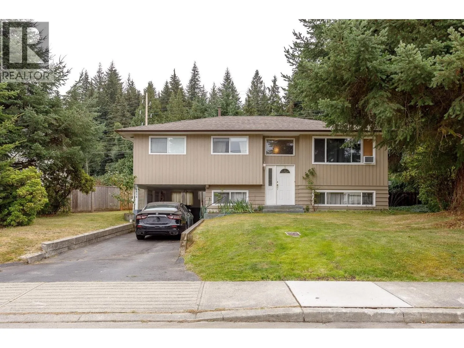 815 SEYMOUR DRIVE