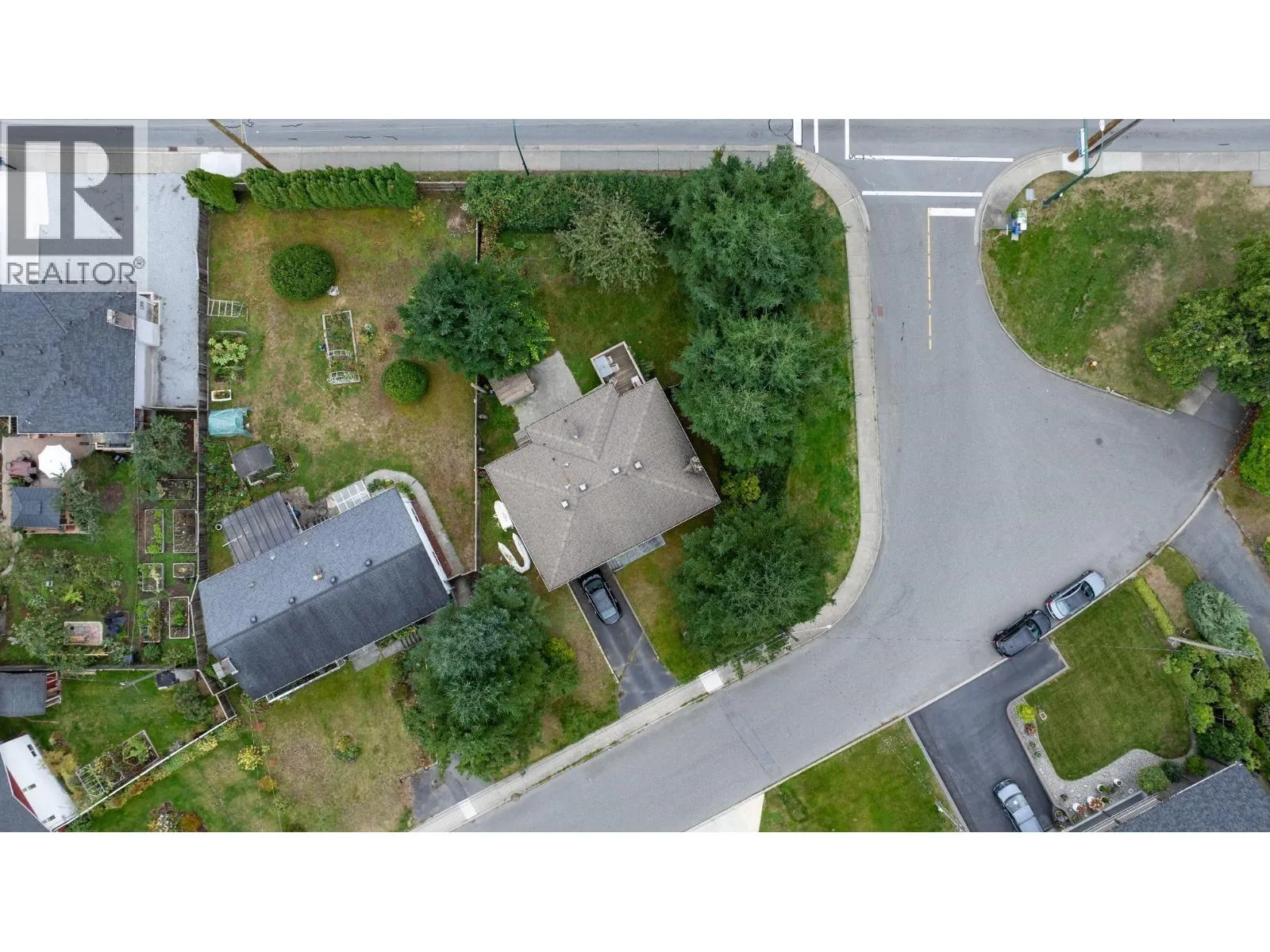 815 SEYMOUR DRIVE