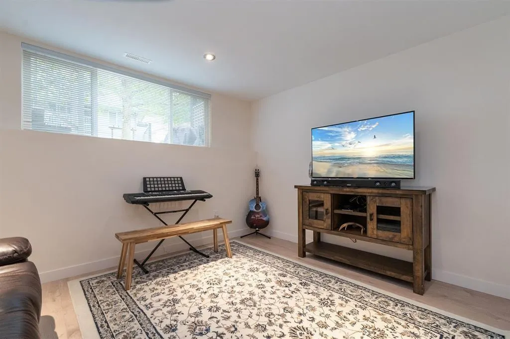 35 46360 VALLEYVIEW ROAD|Promontory