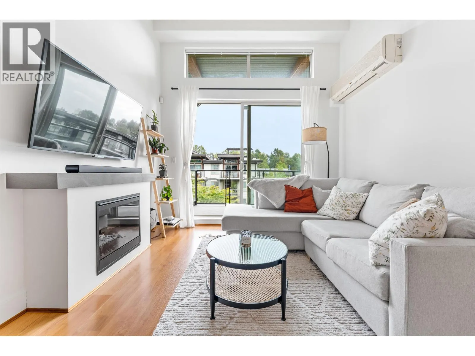 505 7428 BYRNEPARK WALK