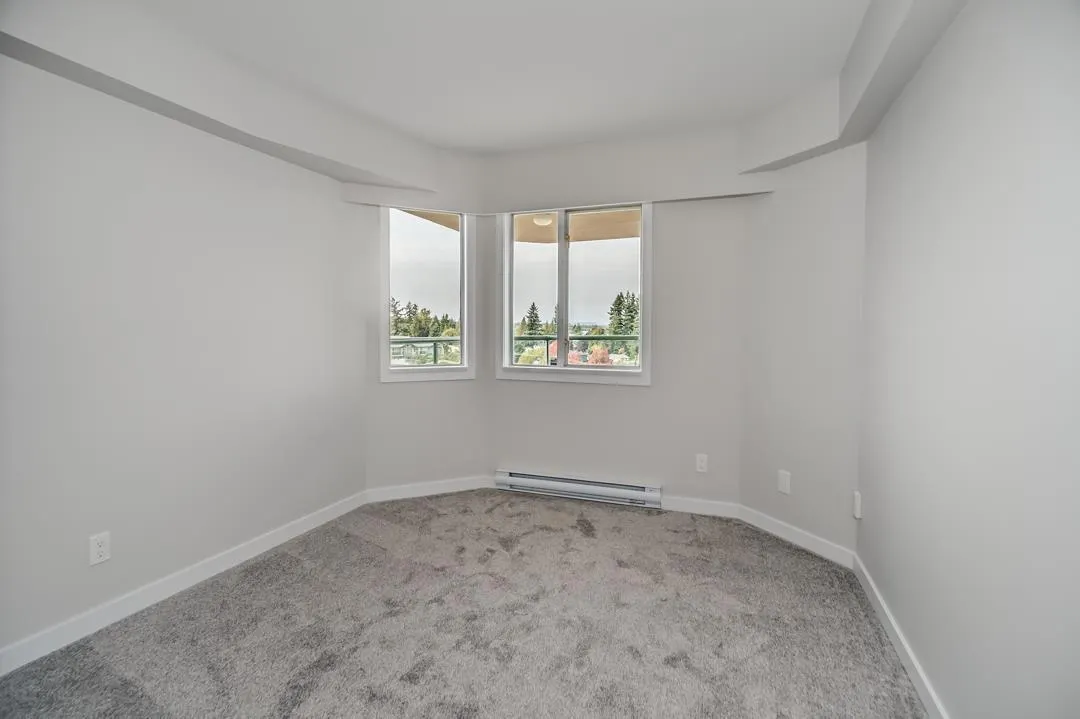 902 3150 GLADWIN ROAD