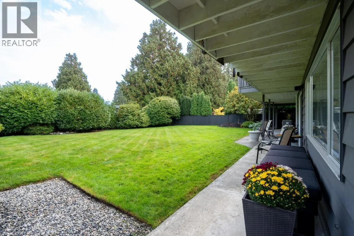 1038 BAYVIEW DRIVE