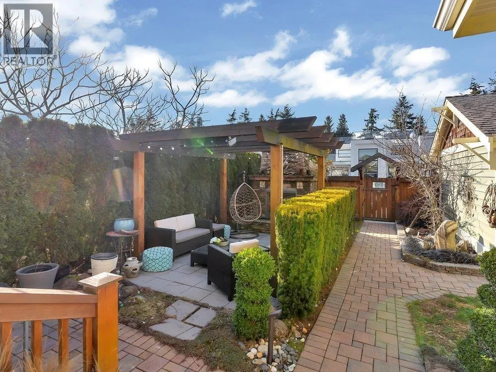 367 CENTENNIAL PARKWAY