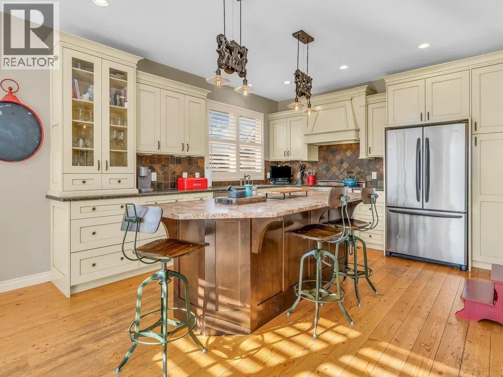 367 CENTENNIAL PARKWAY