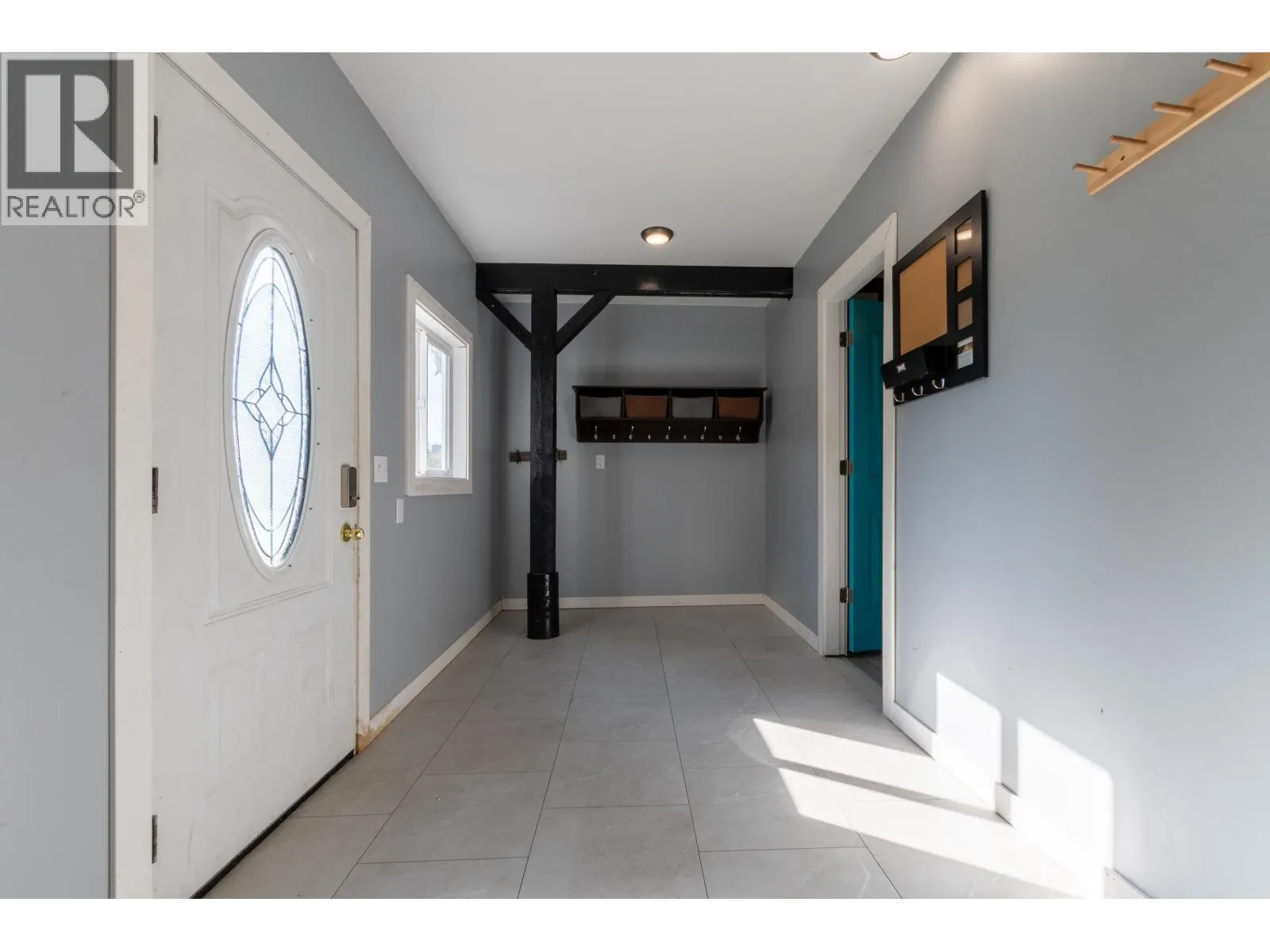 2380 QUADRANT CRESCENT