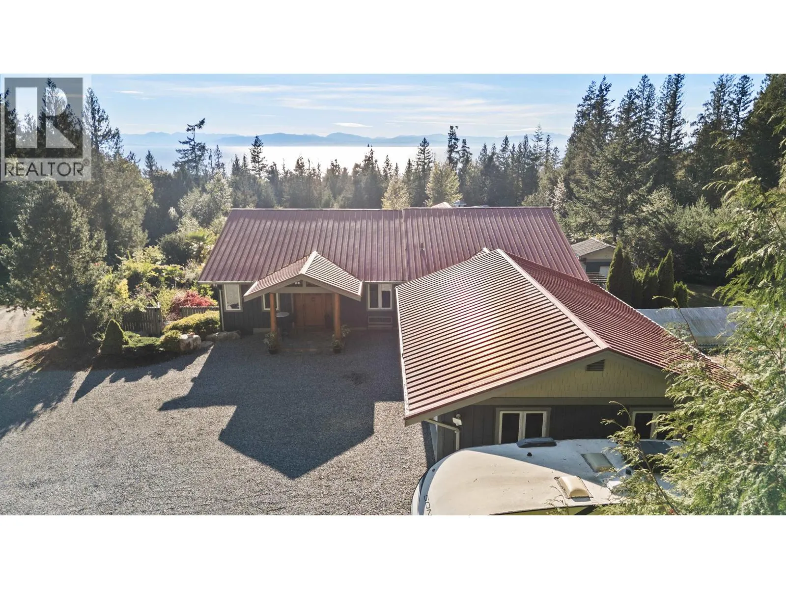 2440 SUNSHINE COAST HIGHWAY