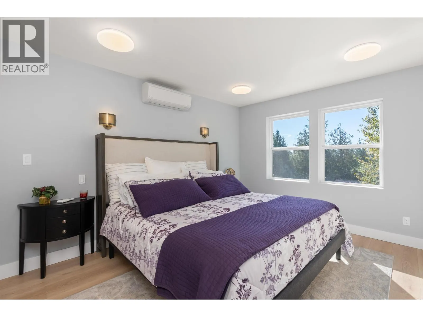 2440 SUNSHINE COAST HIGHWAY