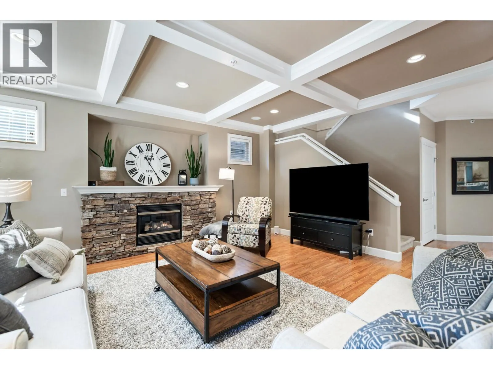 11252 SOUTHGATE ROAD