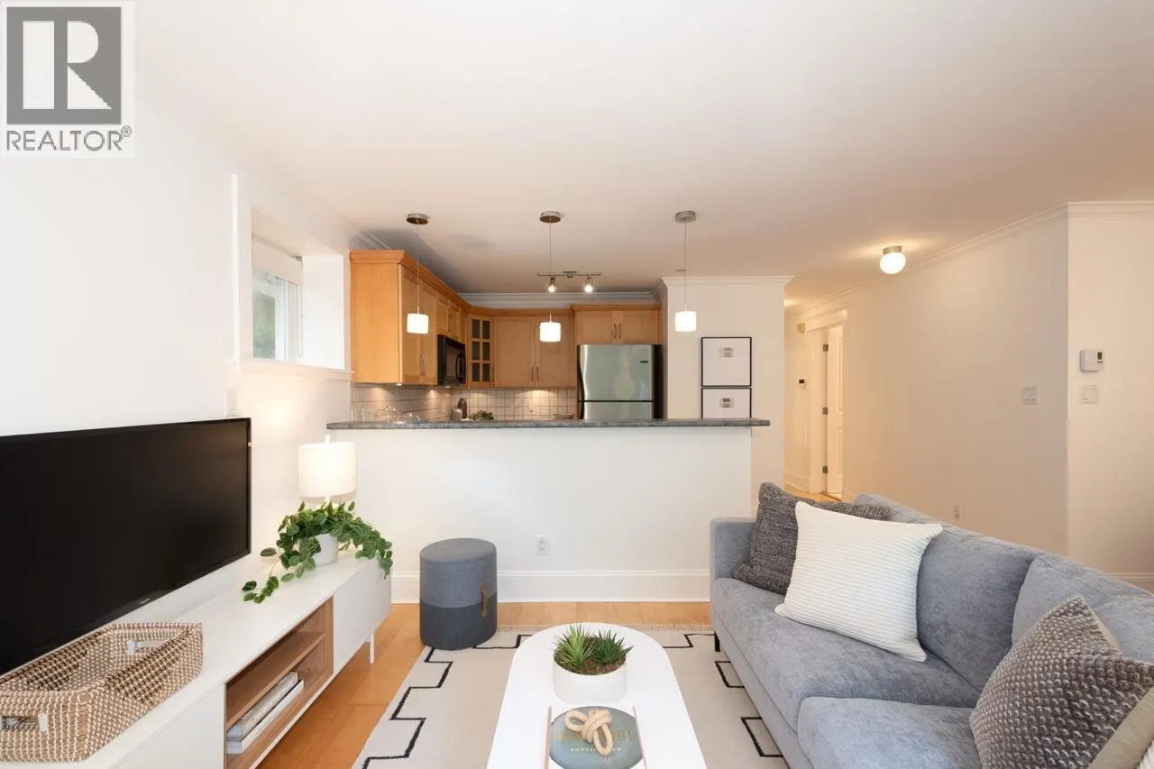 316 W 14TH AVENUE