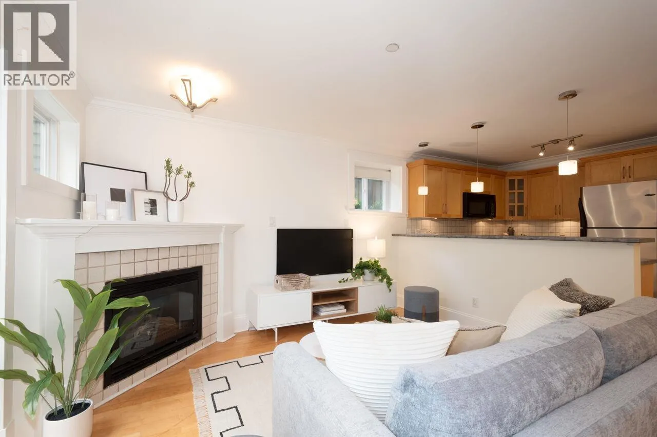 316 W 14TH AVENUE