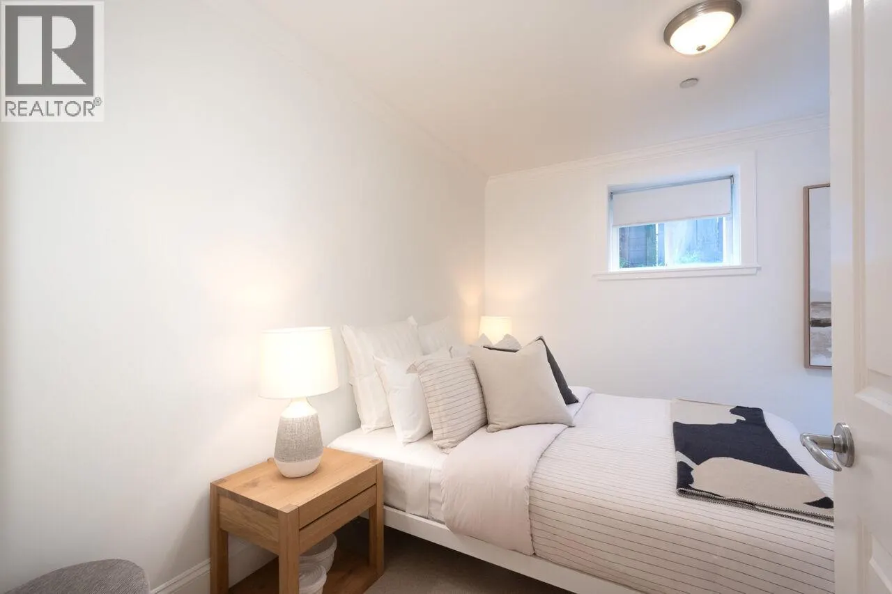316 W 14TH AVENUE