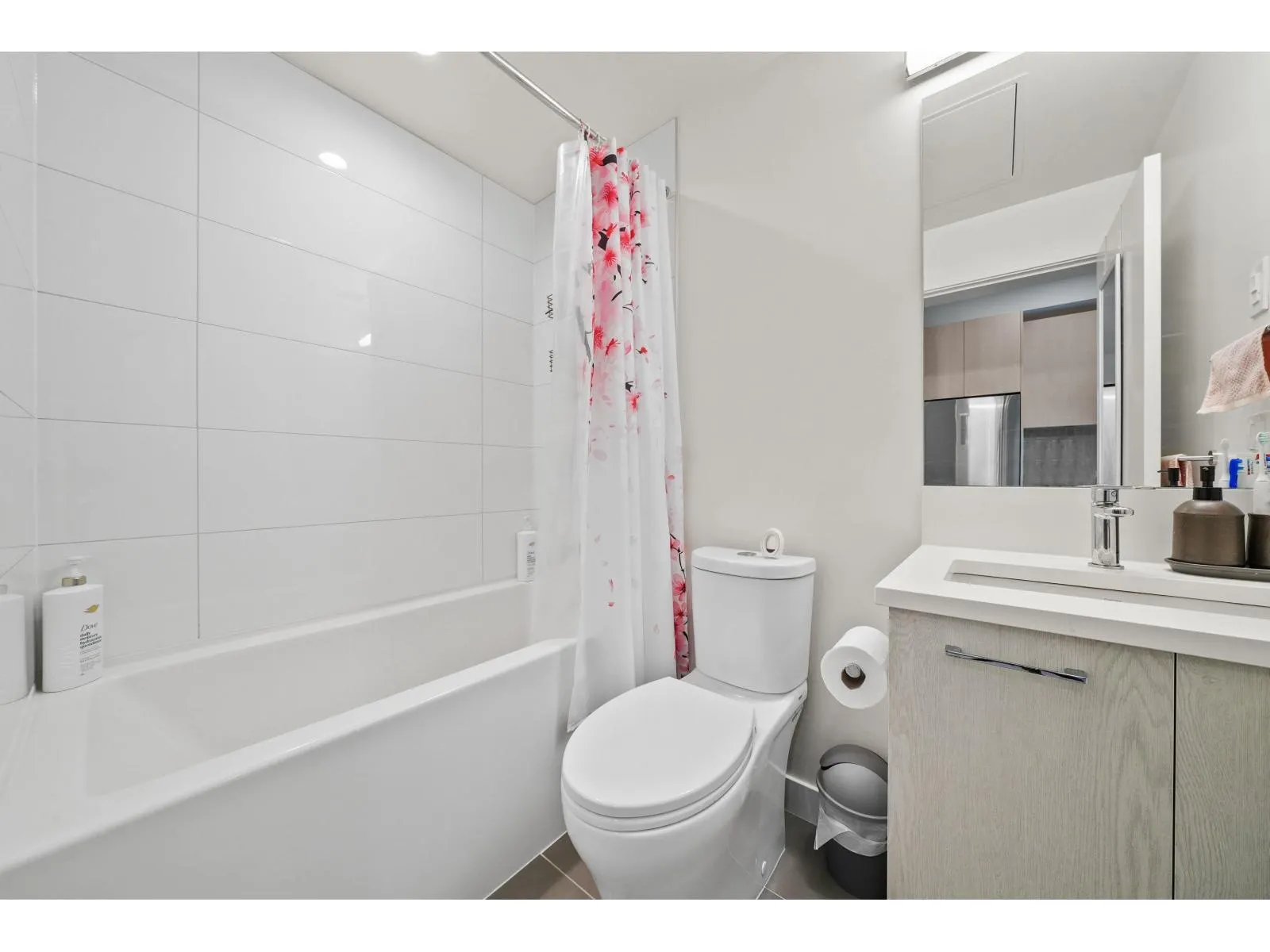 211 10777 138 STREET