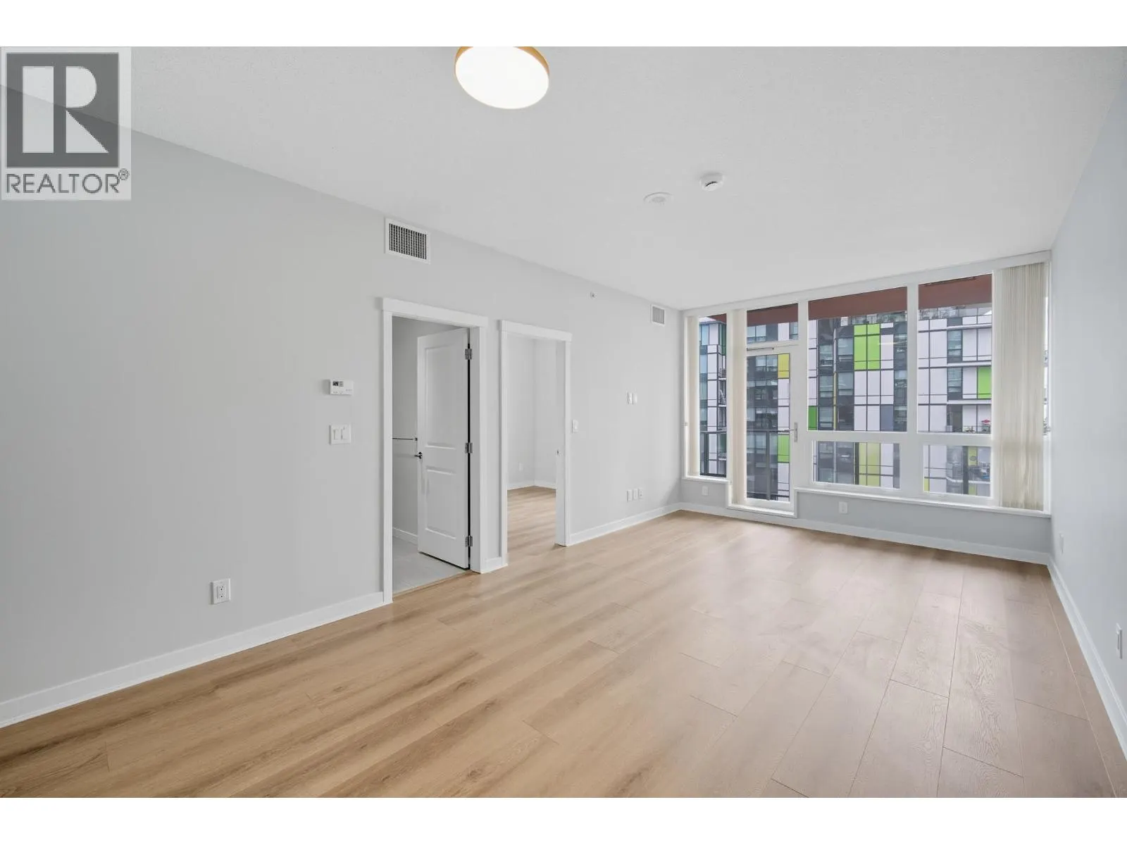 1906 5628 BIRNEY AVENUE