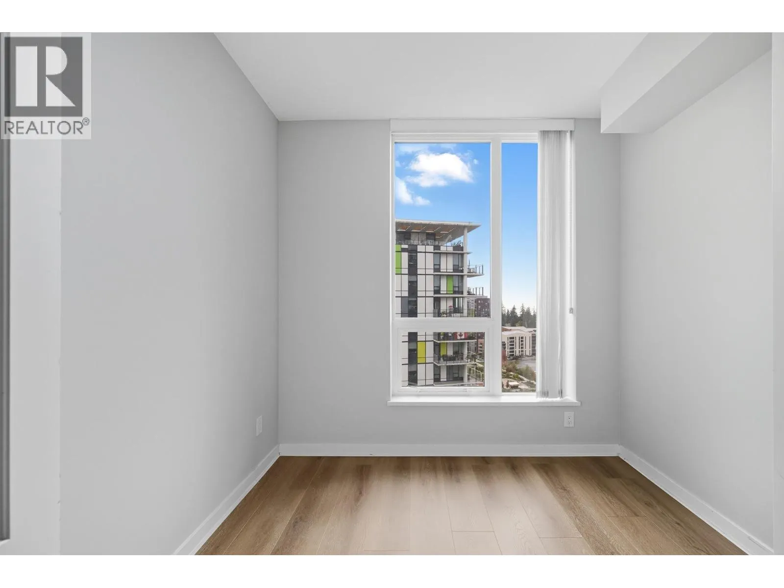 1906 5628 BIRNEY AVENUE