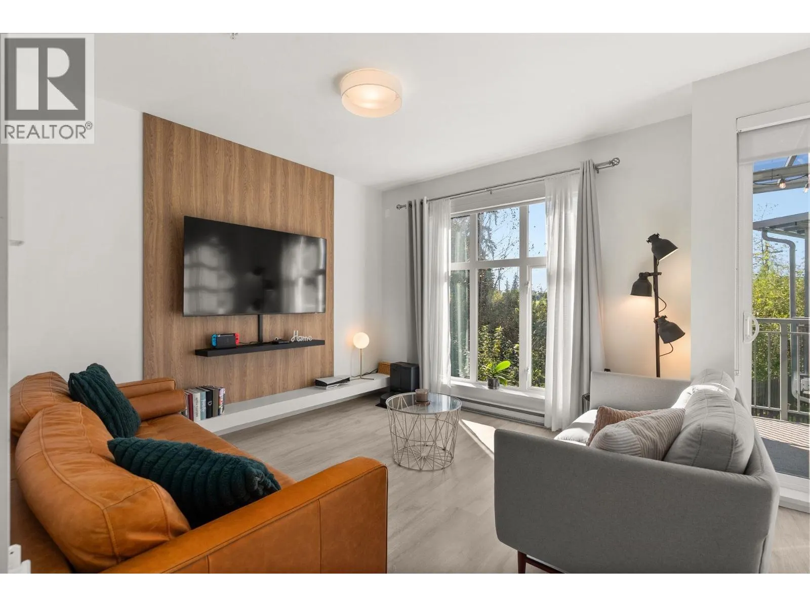 77 24076 112 AVENUE