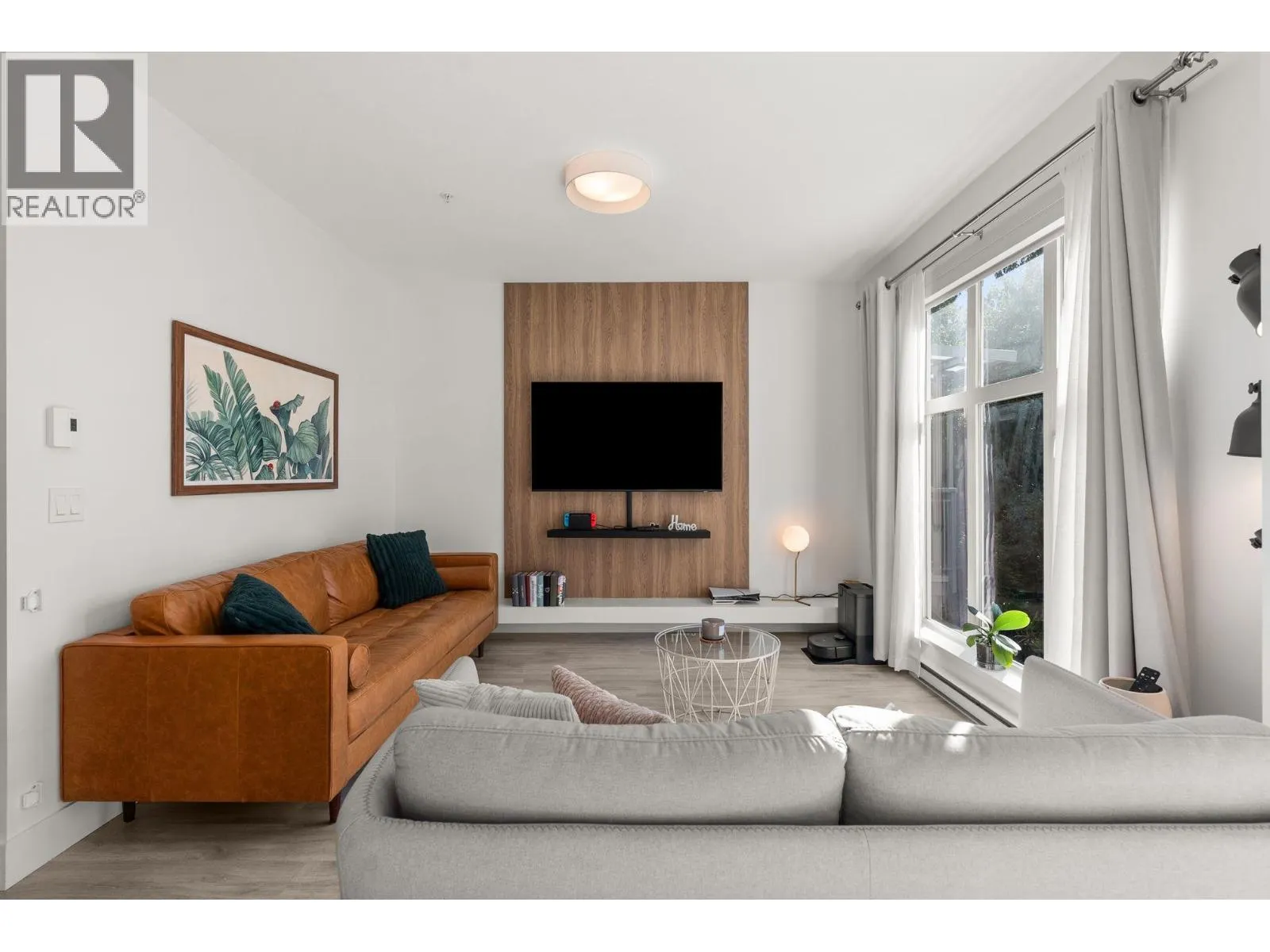 77 24076 112 AVENUE
