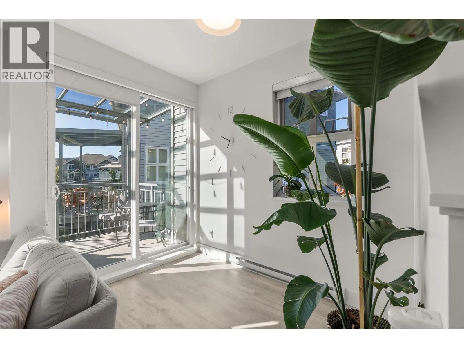 77 24076 112 AVENUE