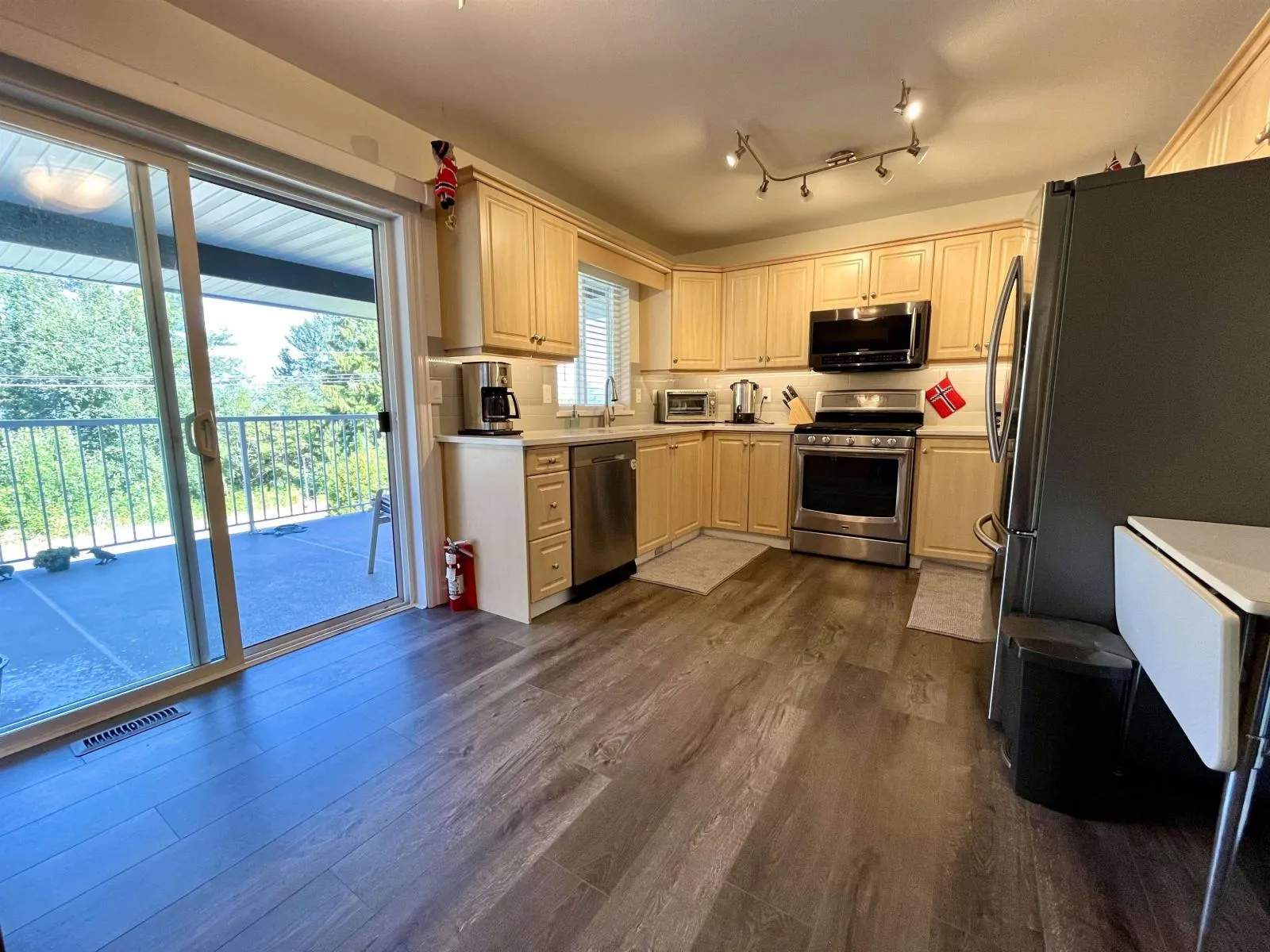5800 JINKERSON ROAD|Promontory