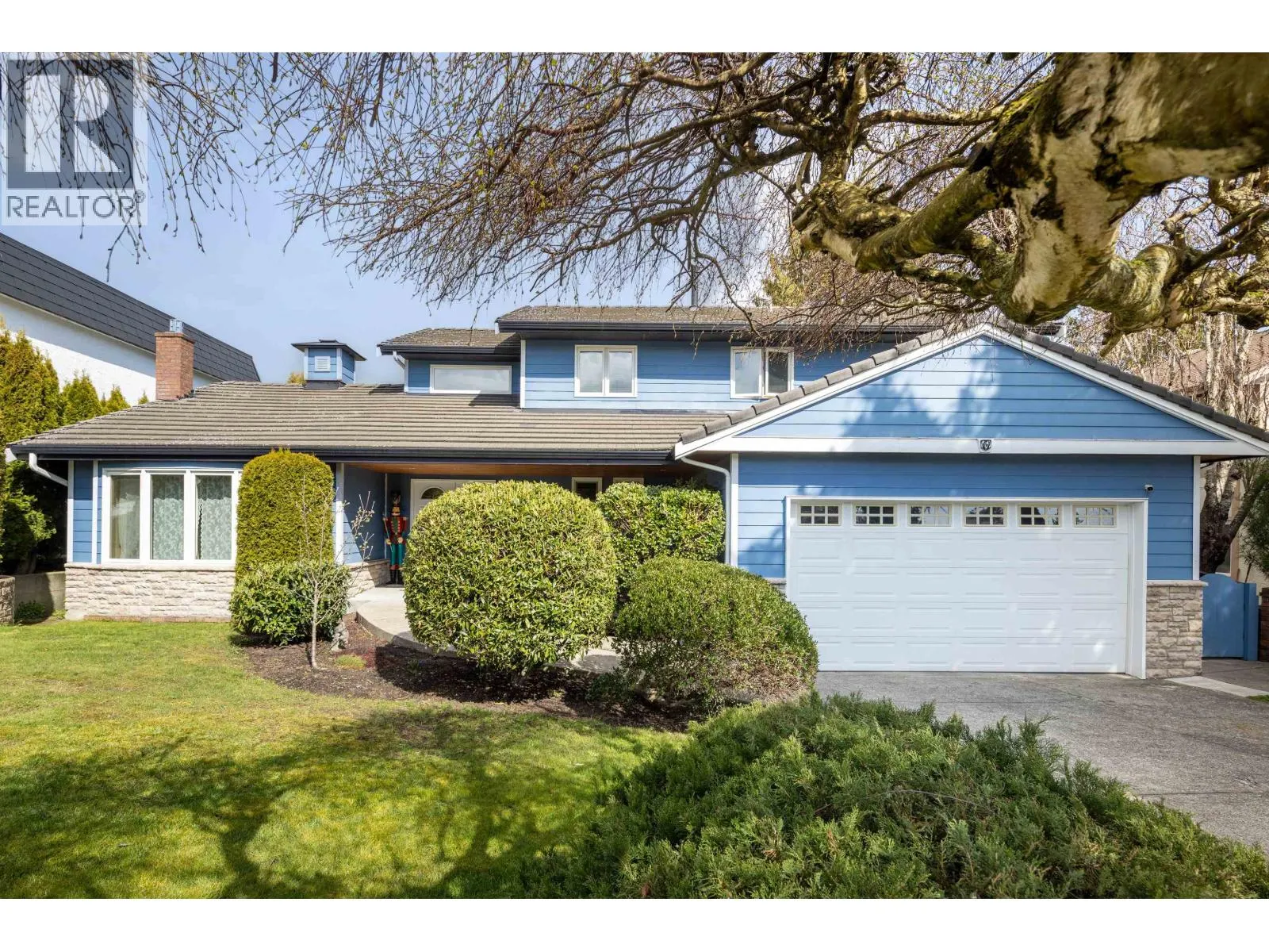 5445 CANDLEWYCK WYND