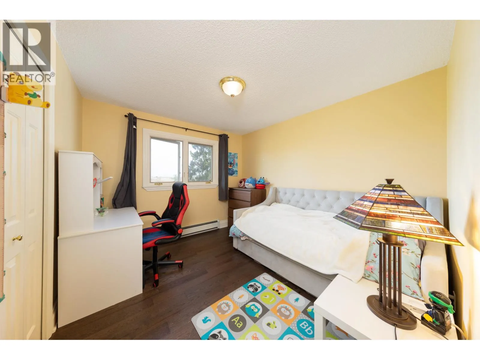 5445 CANDLEWYCK WYND