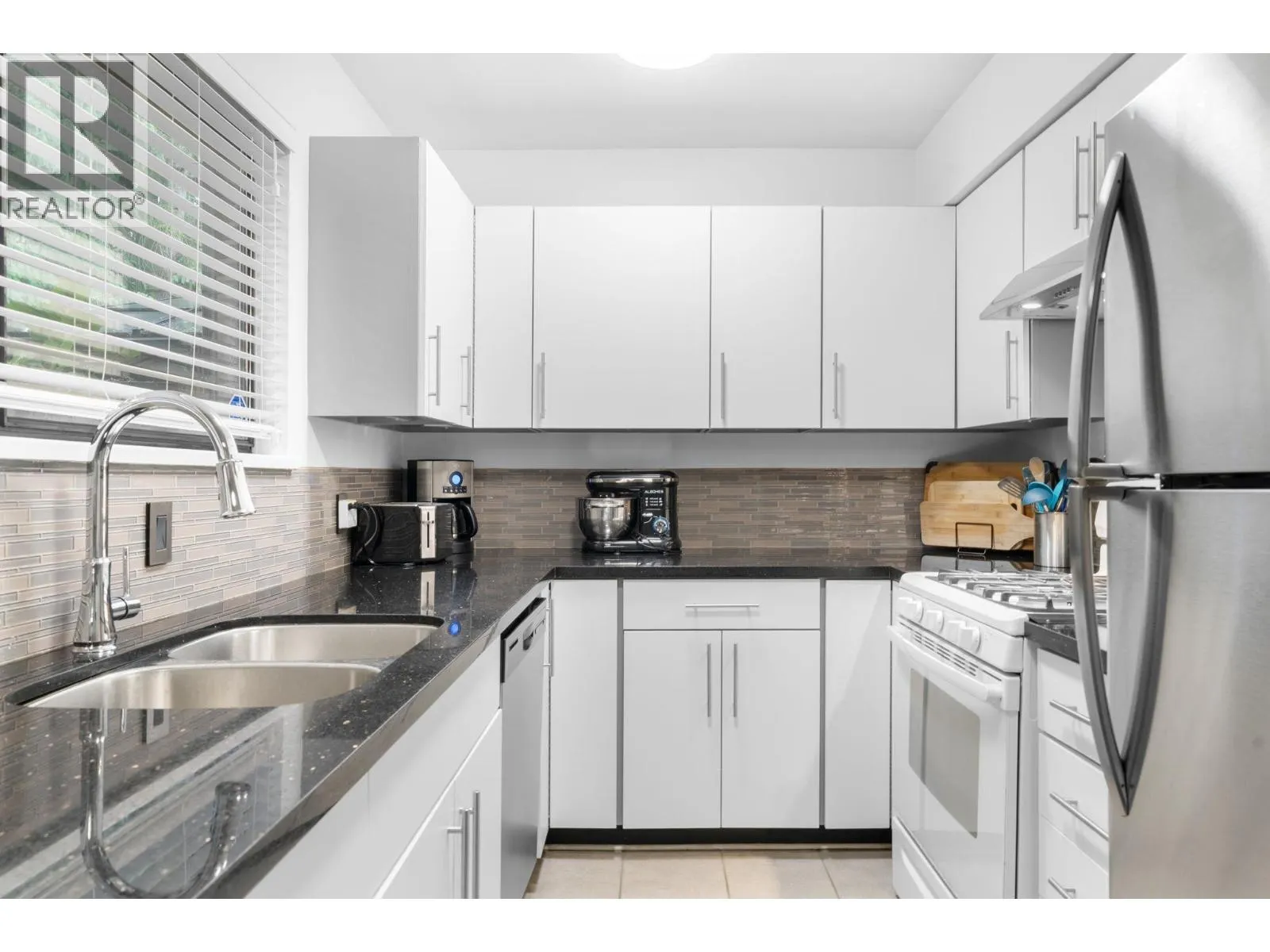 1131 LILLOOET ROAD