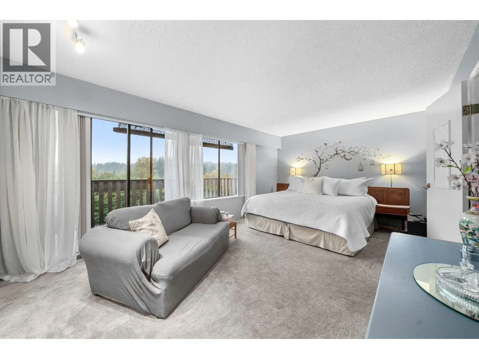 1131 LILLOOET ROAD