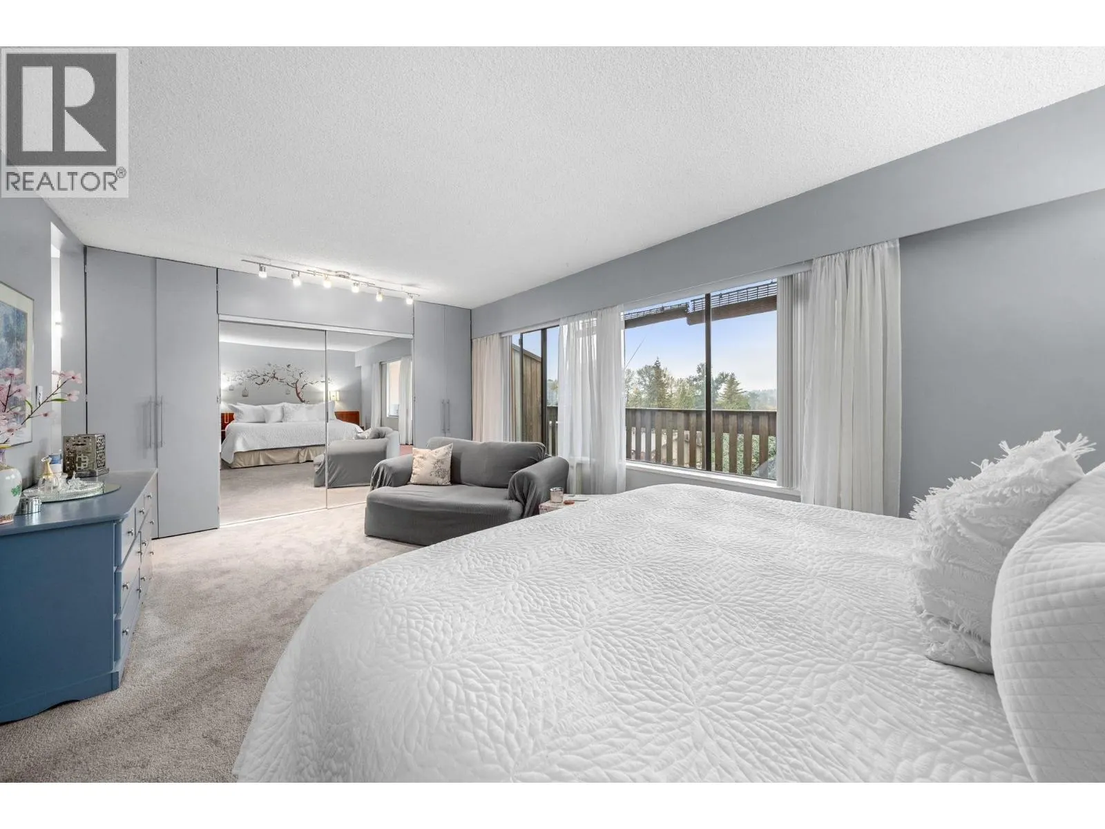 1131 LILLOOET ROAD