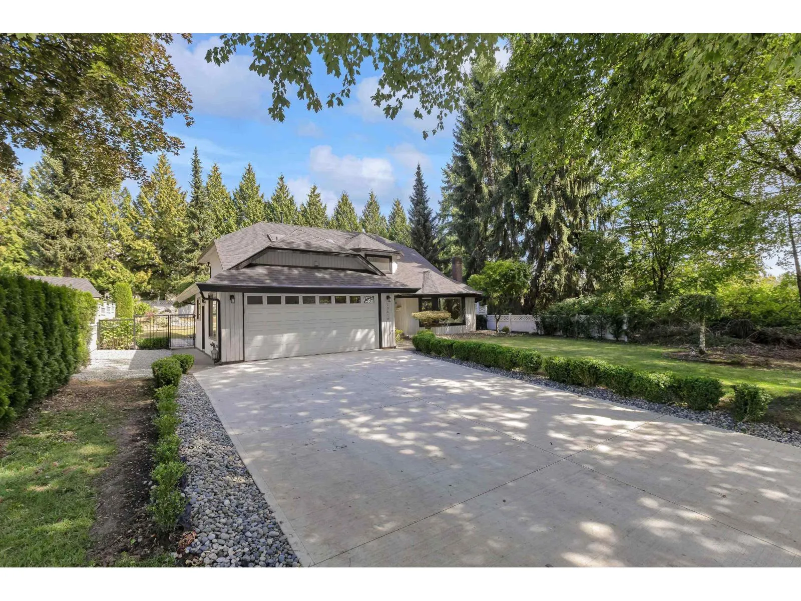 10418 FRASERGLEN DRIVE
