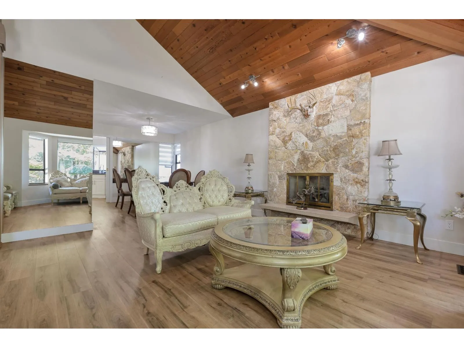 10418 FRASERGLEN DRIVE