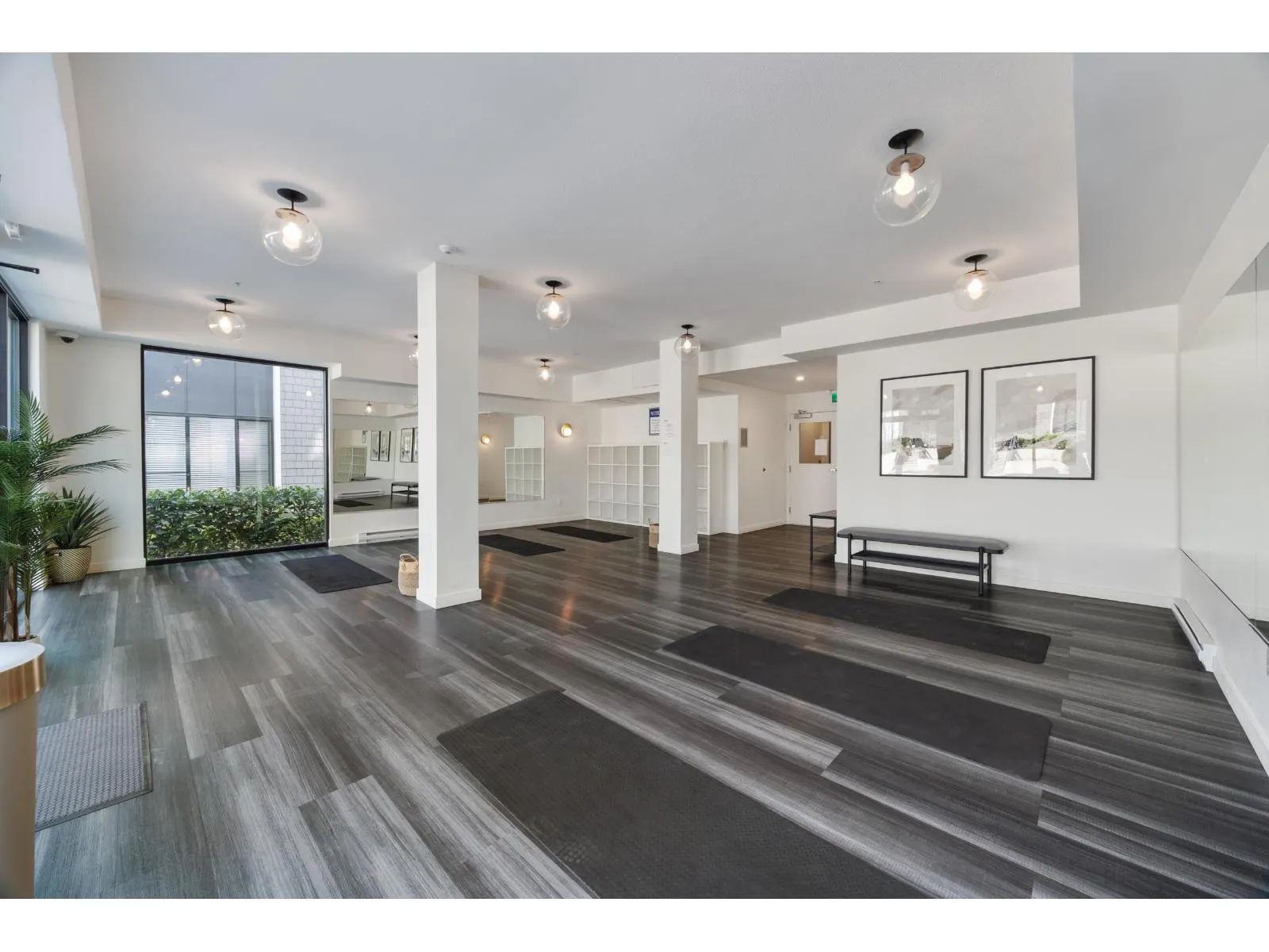 312 15835 85 AVENUE