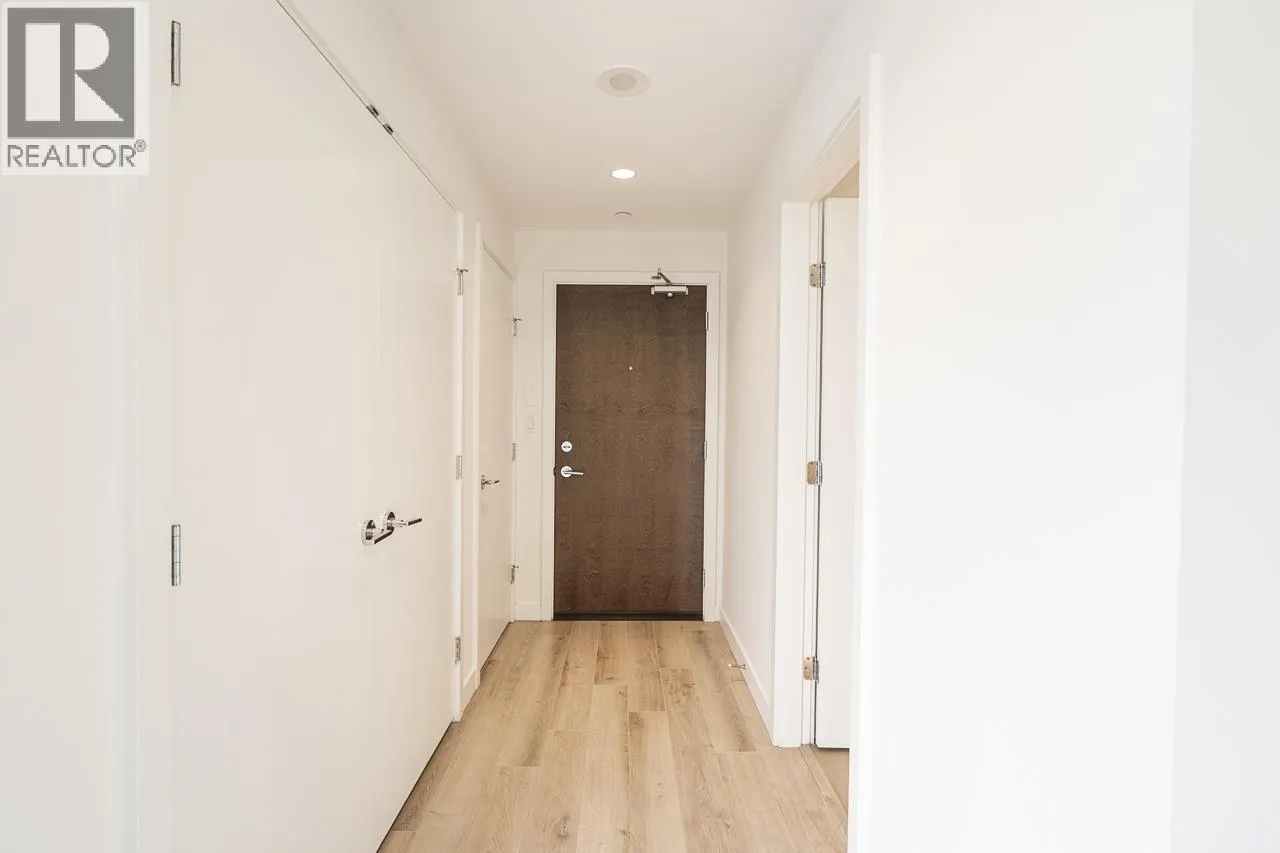 801 200 NELSON'S CRESCENT
