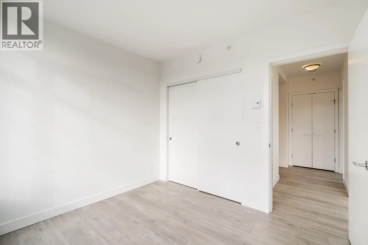 801 200 NELSON'S CRESCENT