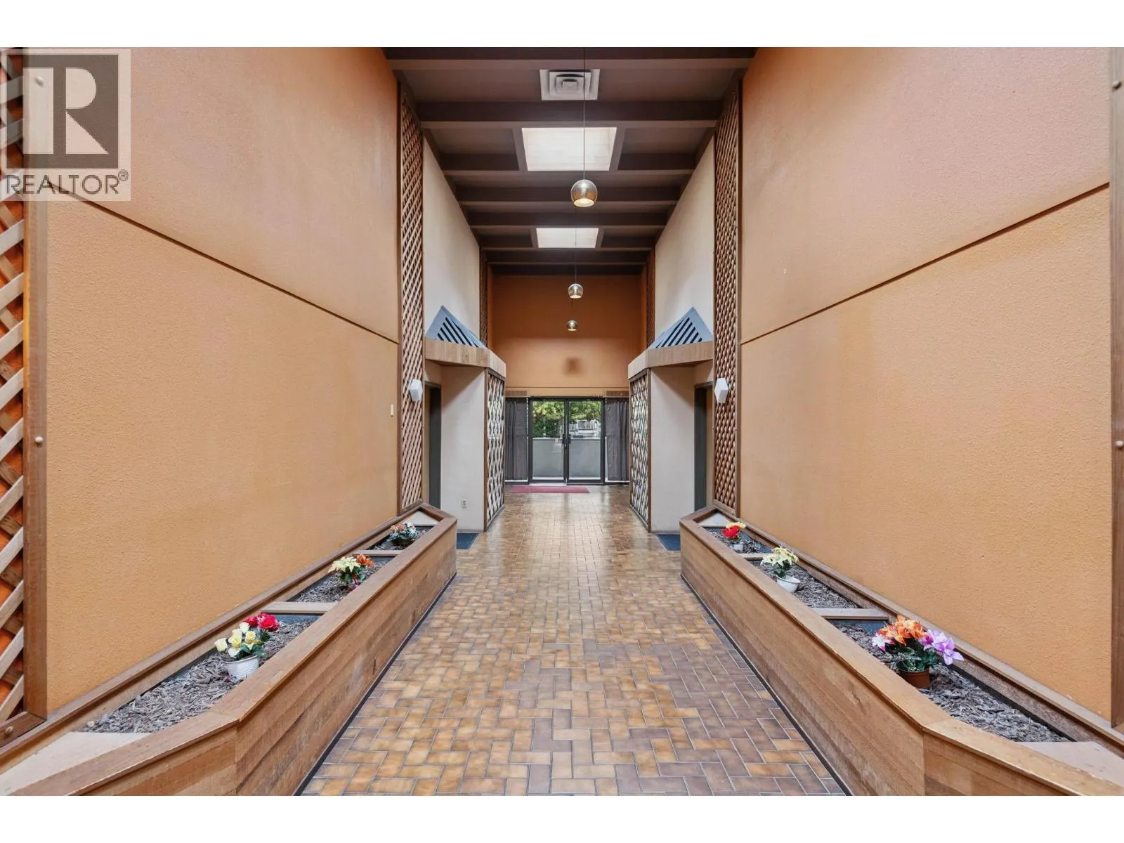 14 8820 WESTMINSTER HIGHWAY