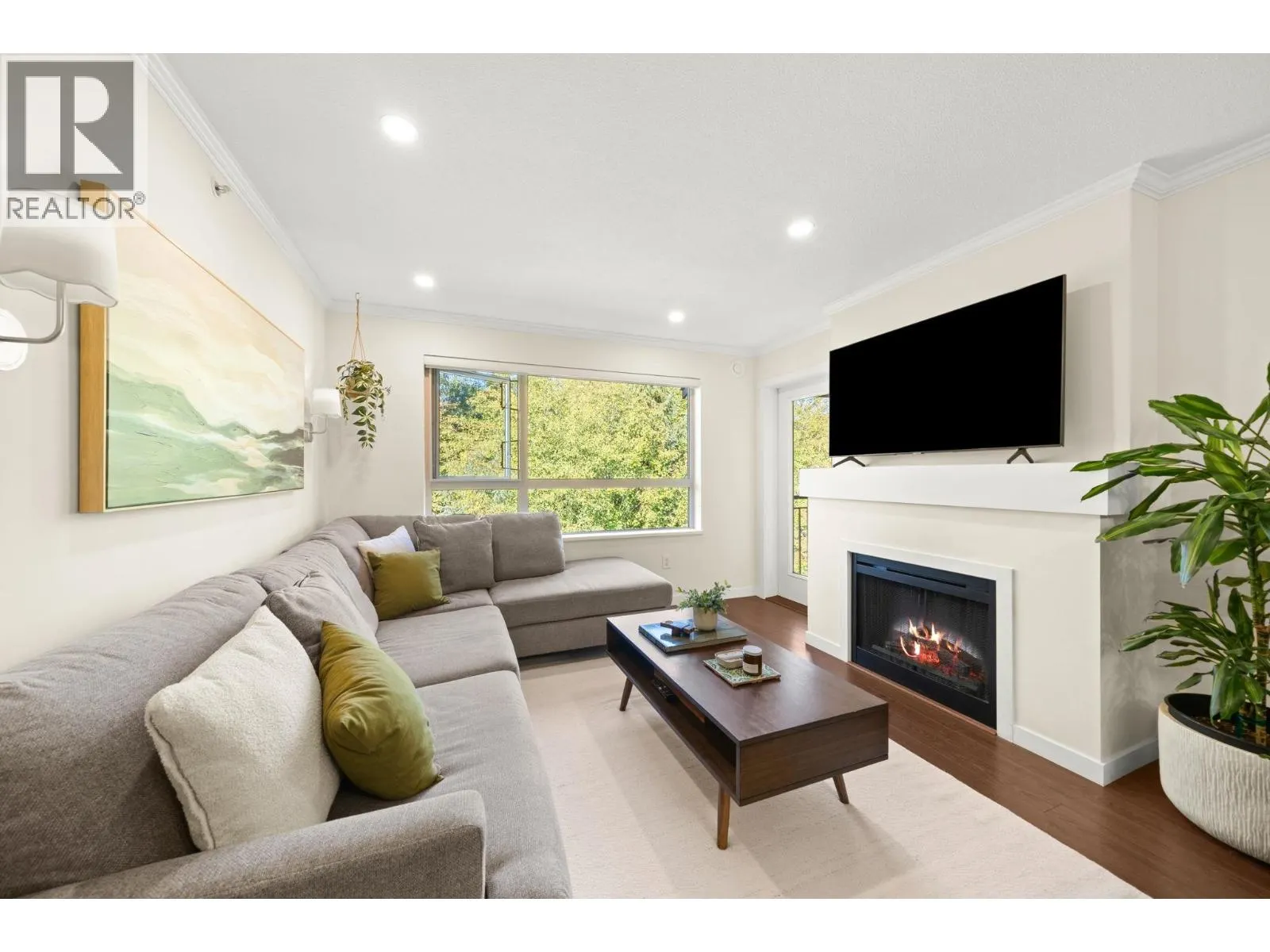 419 700 KLAHANIE DRIVE