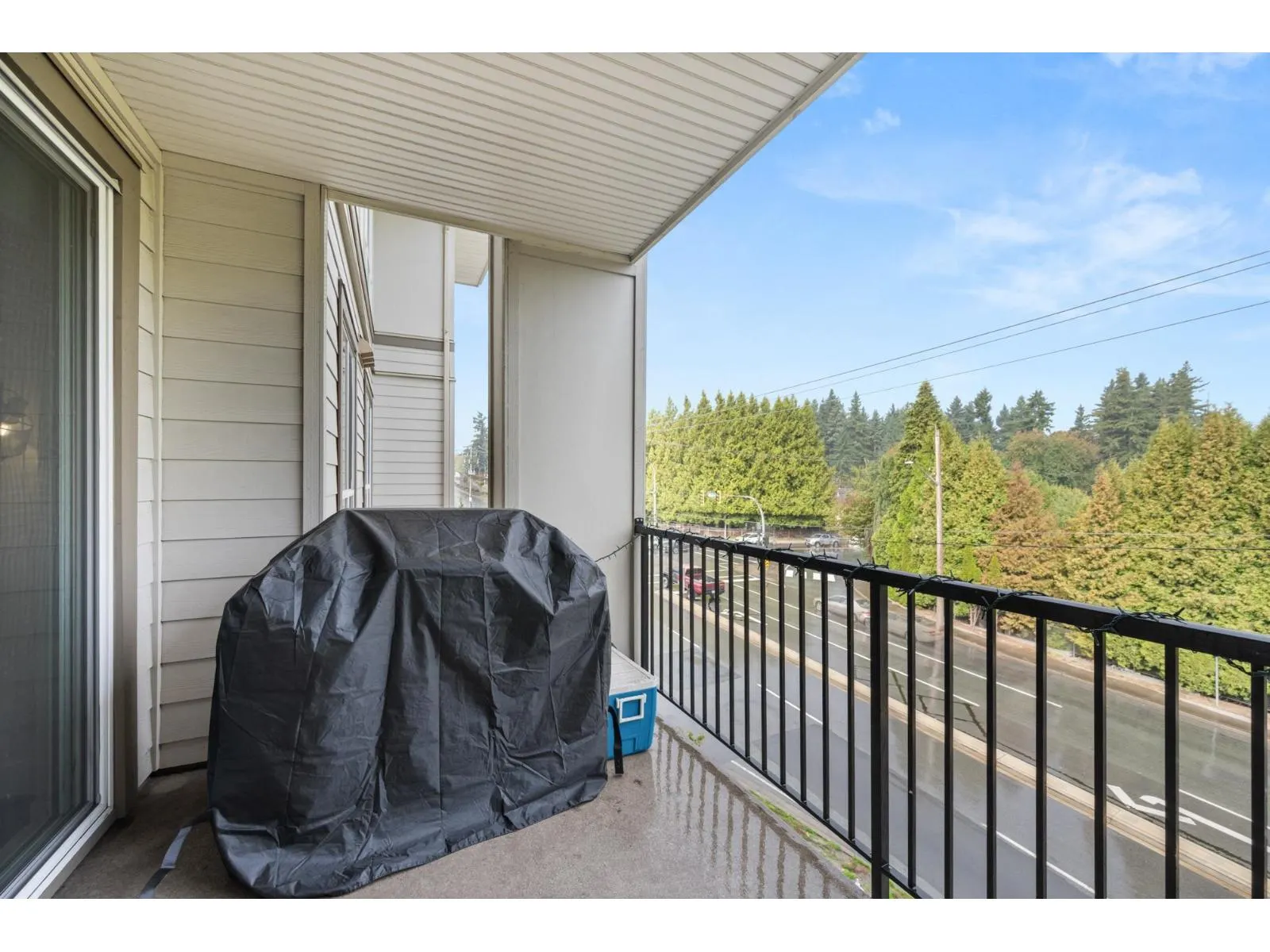 309 3192 GLADWIN ROAD