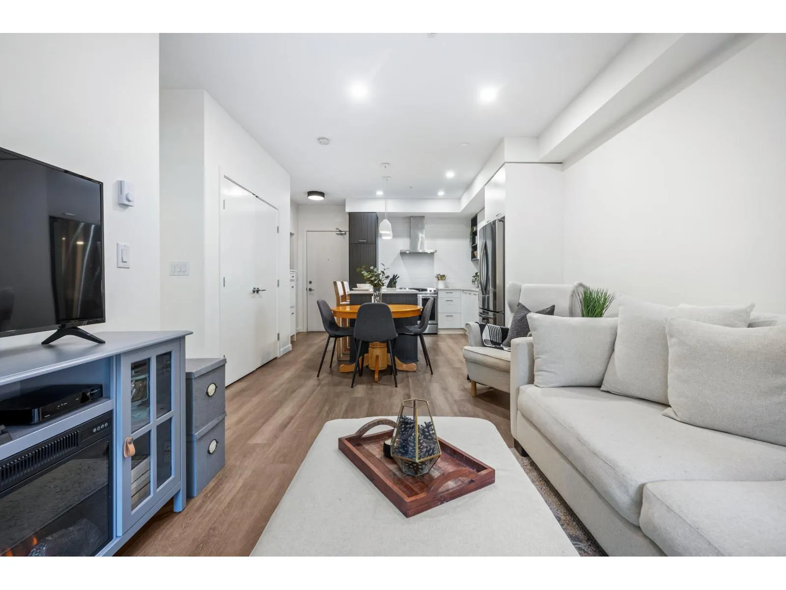 B107 20087 68TH AVENUE
