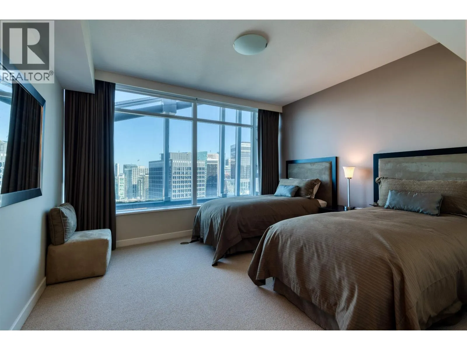 3402 1281 W CORDOVA STREET