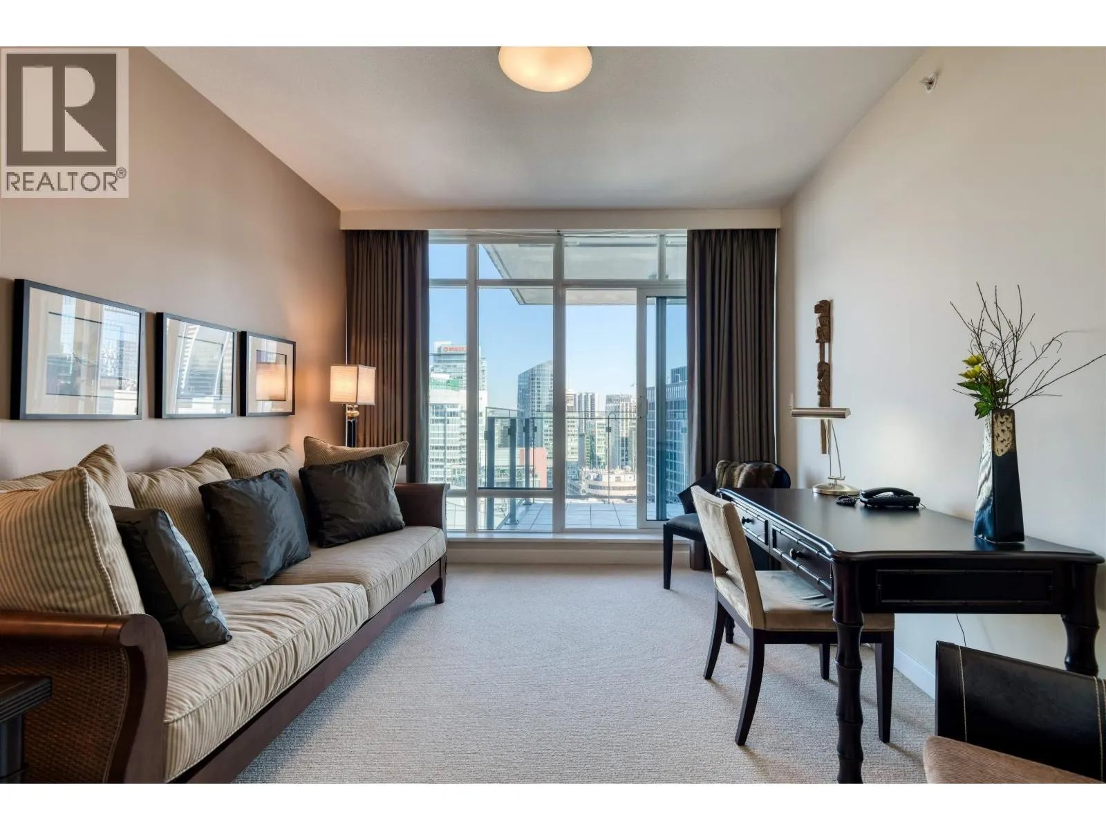 3402 1281 W CORDOVA STREET