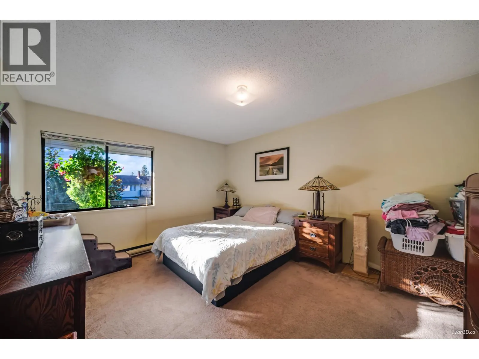 11666 KINGSBRIDGE DRIVE