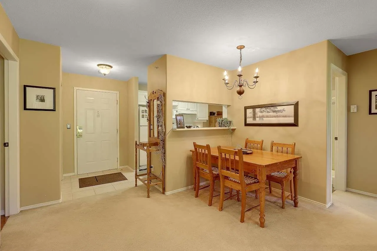 306 8976 208 STREET
