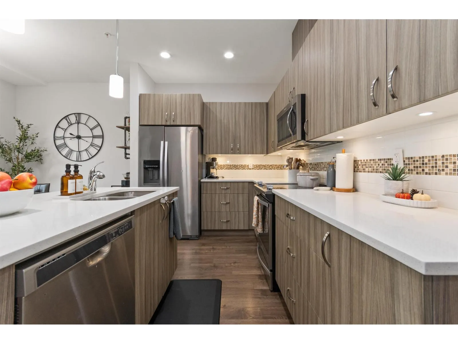 2 5797 PROMONTORY ROAD|Promontory