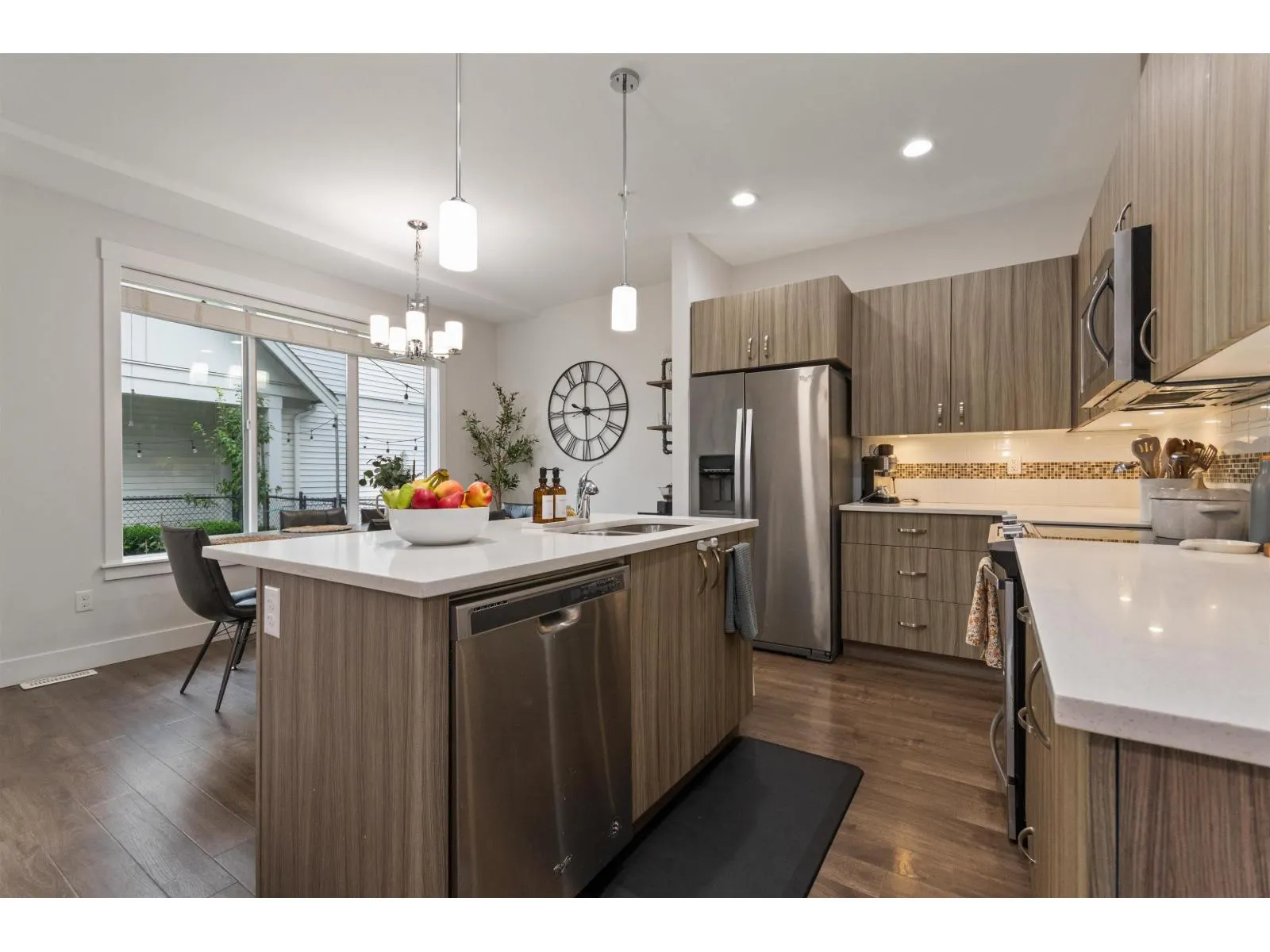 2 5797 PROMONTORY ROAD|Promontory