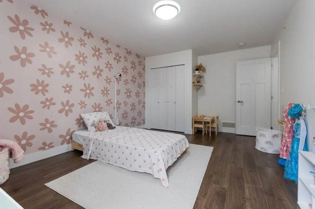 2 5797 PROMONTORY ROAD|Promontory