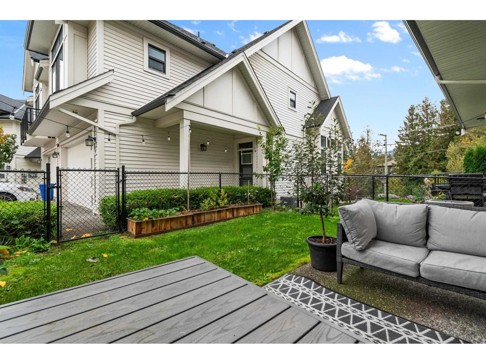 2 5797 PROMONTORY ROAD|Promontory