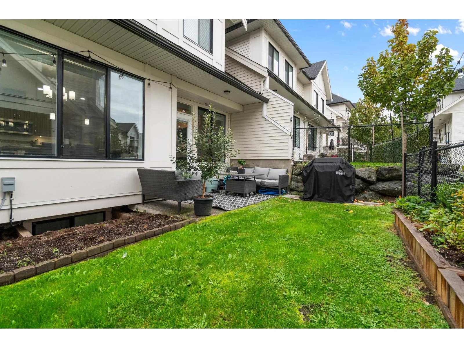 2 5797 PROMONTORY ROAD|Promontory