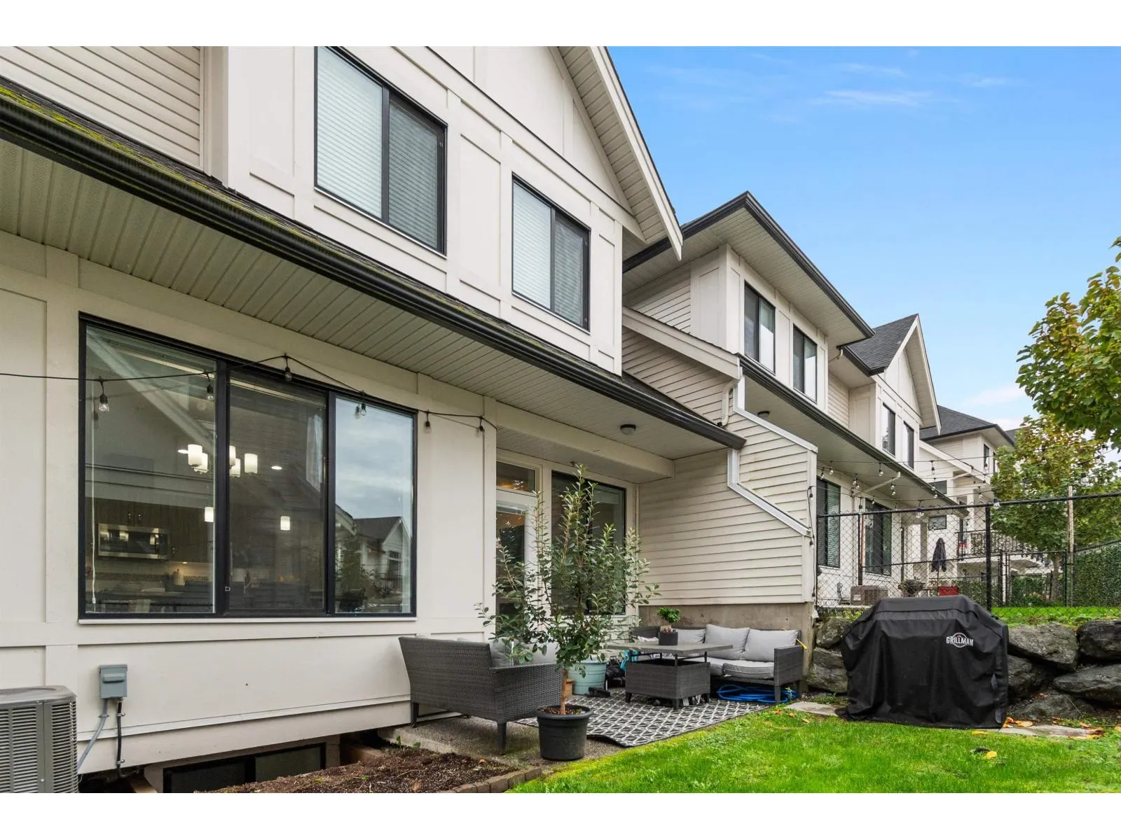 2 5797 PROMONTORY ROAD|Promontory