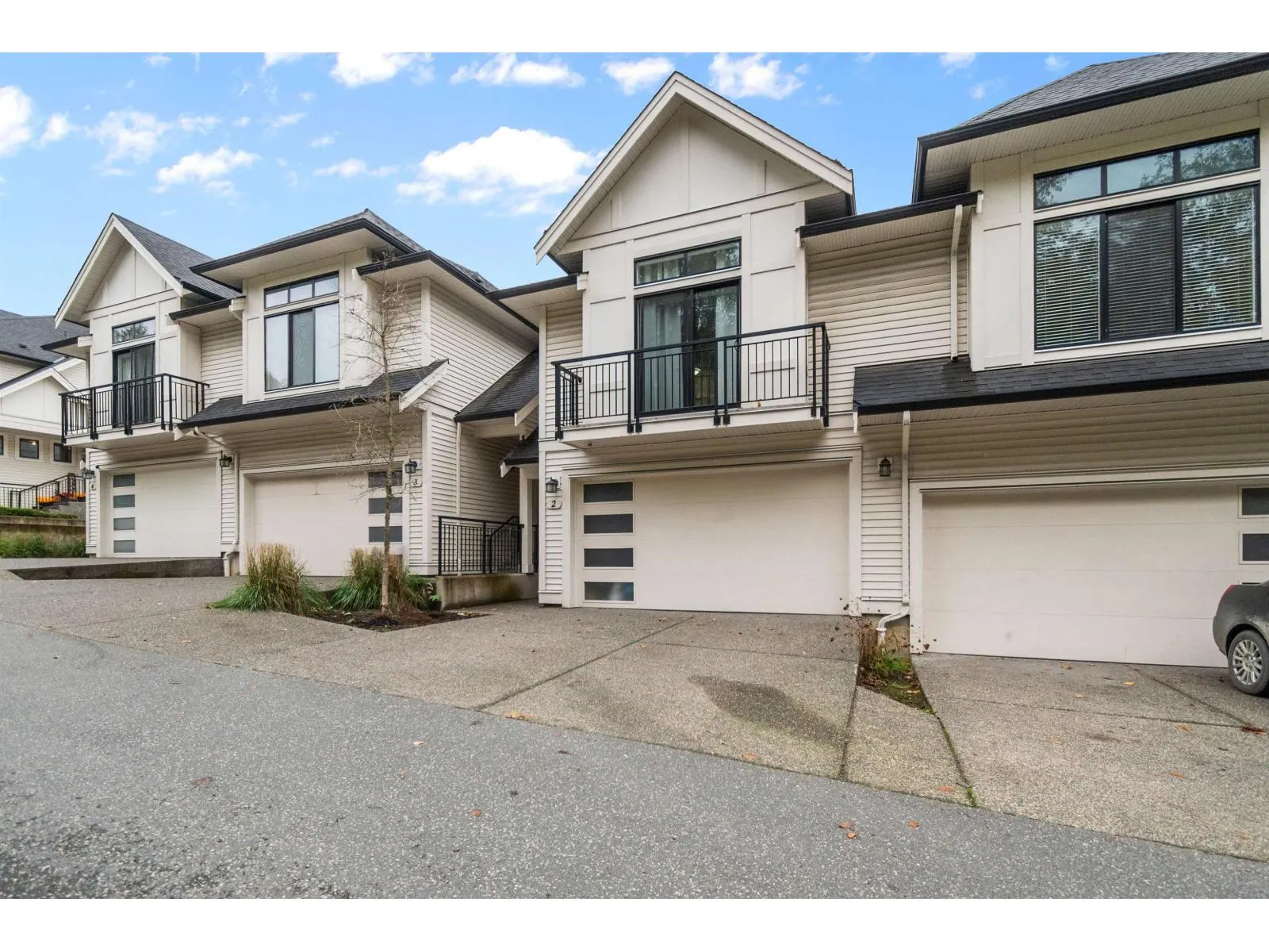 2 5797 PROMONTORY ROAD|Promontory
