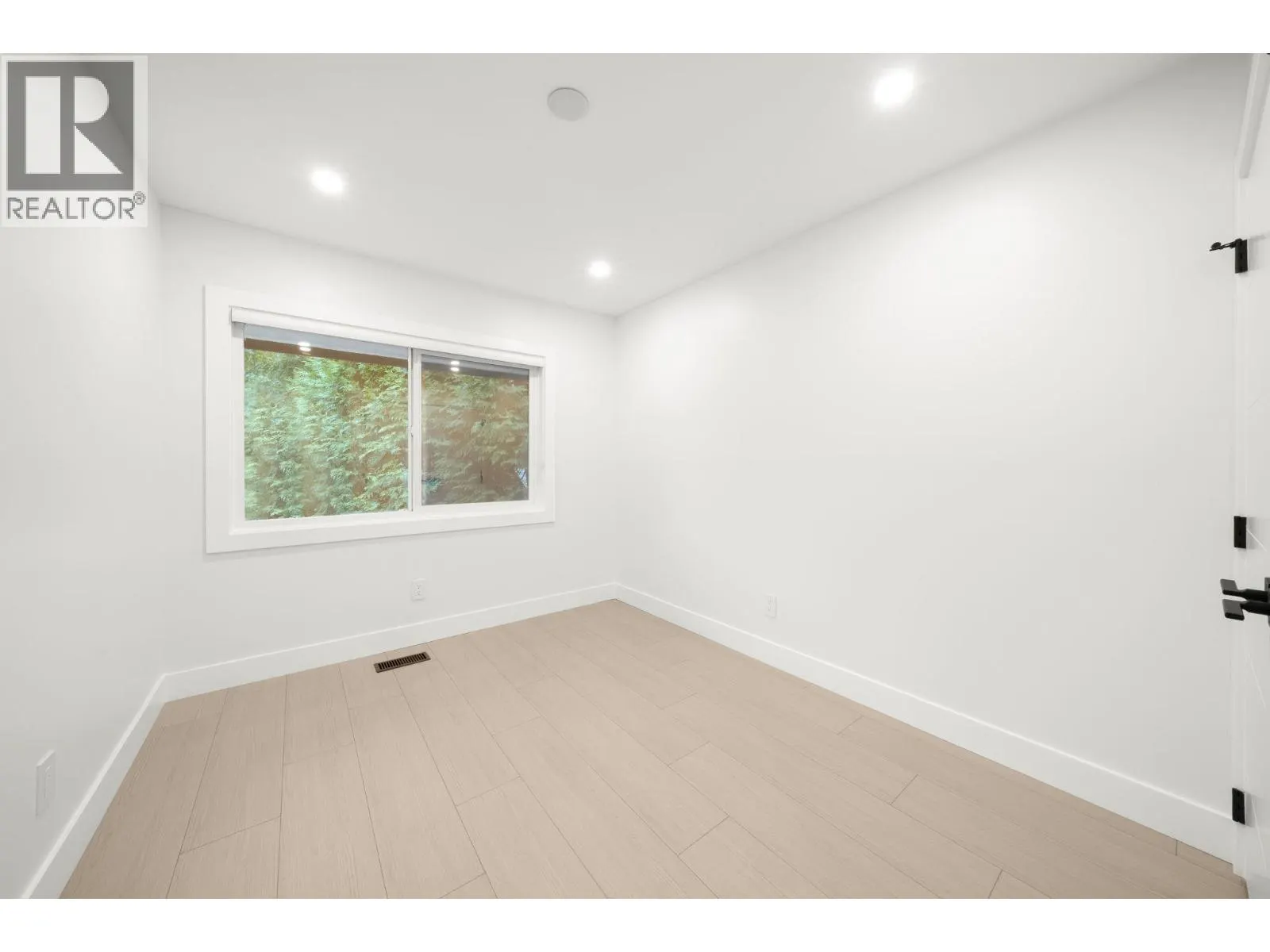 48 3046 COAST MERIDIAN ROAD
