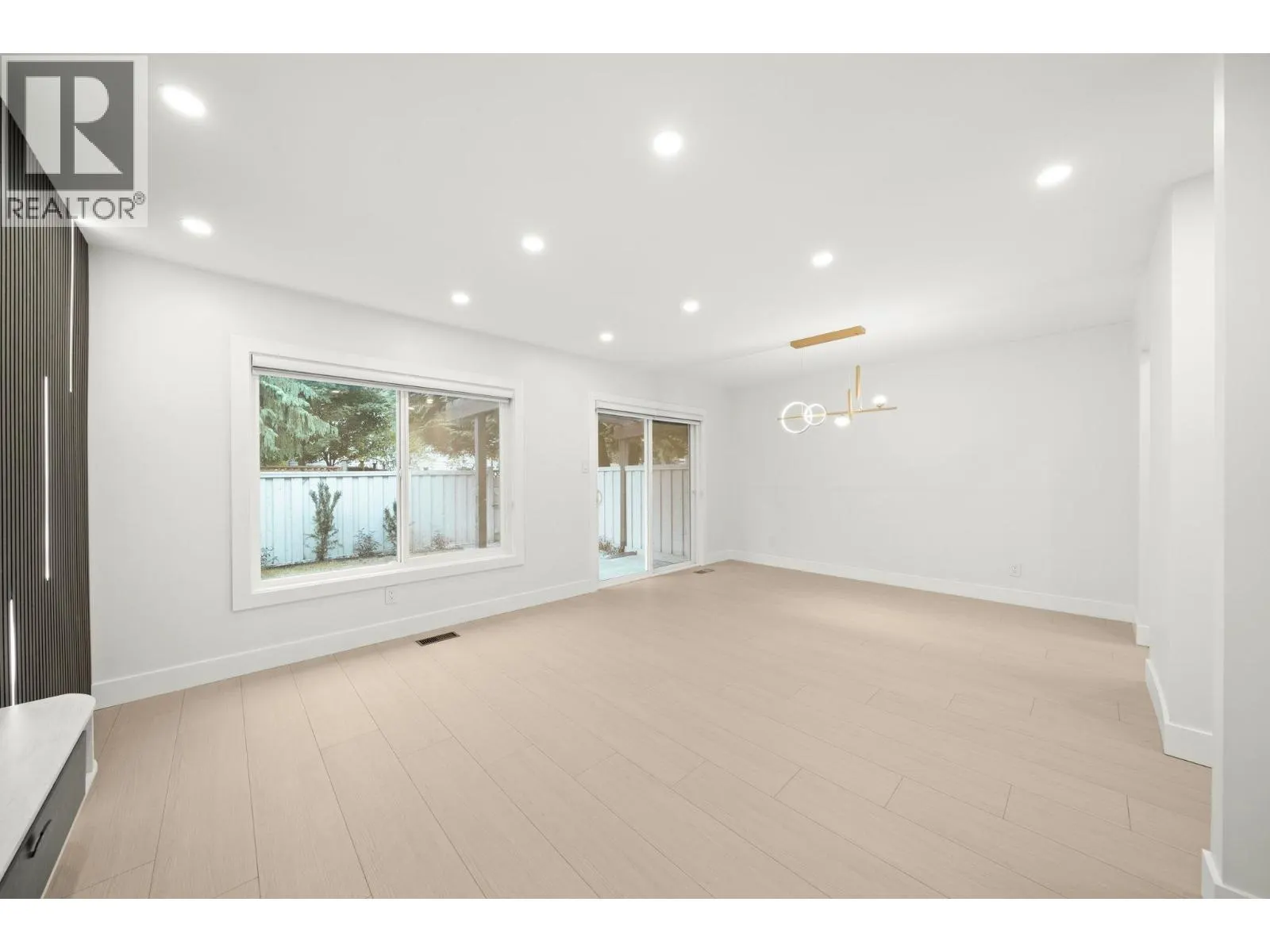 48 3046 COAST MERIDIAN ROAD
